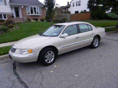 2002 lincoln continental-only 51,000 orig miles-&#034;mint&#034;-sunroof-heated seats-