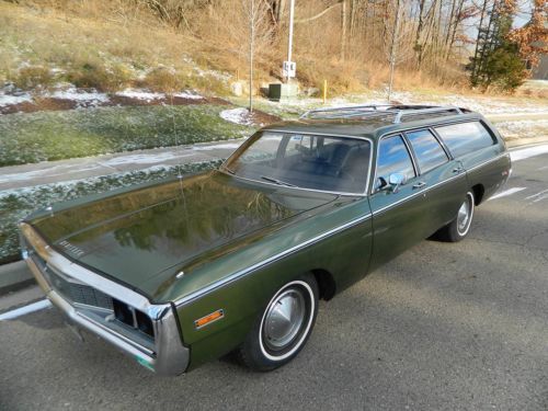 1971 chrysler town and country 9 pass wagon nr no reserve!