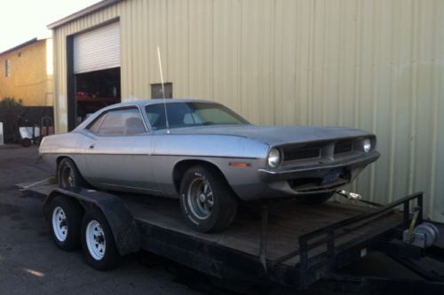 1970 plymouth barracuda base 5.2l