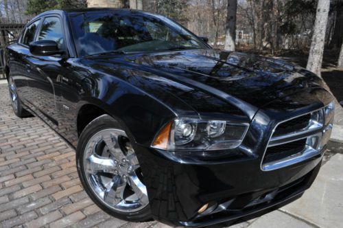 2011 charger r/t-2.no reserve.leather/navi/heated/20&#039;s/camera/spoiler/2/tone
