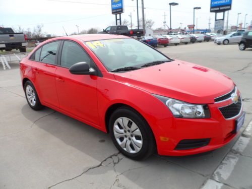 New 2014 chevy cruze ls demo wholesale prices just $16,599