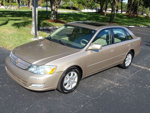 Excellent 2001 avalon xls - florida car with 63k miles - moonroof, leather, more