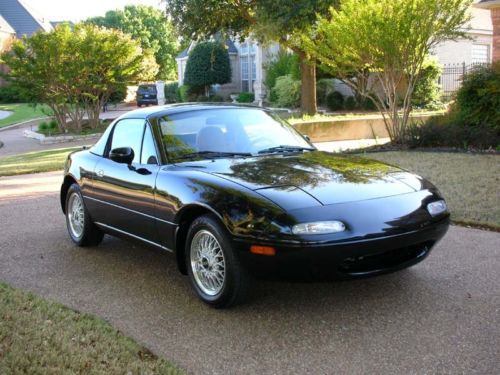 1992 black miata special edition - 24,000 miles excellent! totally stock!