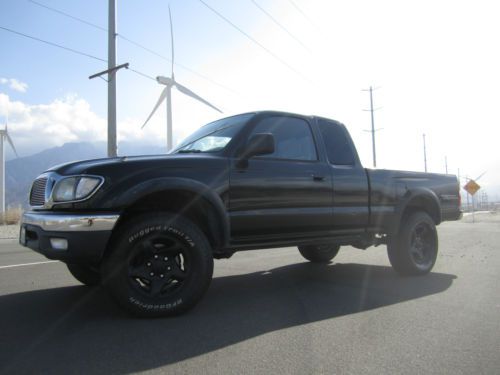 2004 tacoma trd prerunner, loaded, v6, auto, black, locker, bilsteins,low miles!