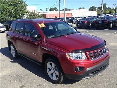 Fwd 4dr latitude low miles suv automatic gasoline deep cherry red crystal pearl