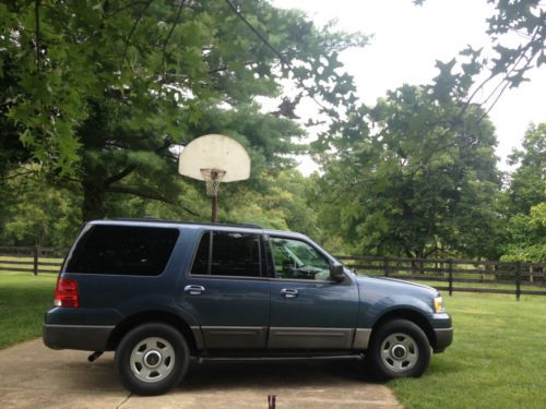 2003 Ford Expedition XLT Sport Utility 4-Door 4.6L Blue, image 2