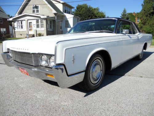 Low miles! gorgeous inside &amp; out! runs well! don&#039;t miss this classic continental