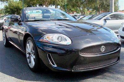 Florida new car trade-in, perfect carfax, super low miles, like new, non smoker!