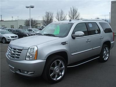 2011 cadillac escalade awd luxury collection!!