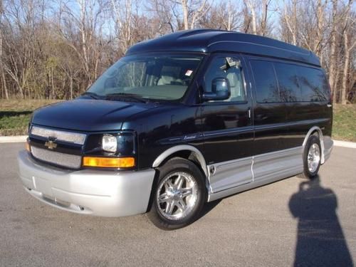 2007 chevrolet express awd conversion van with new explorer conv kit