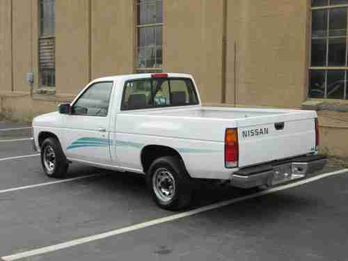 1995 Nissan pickup 2wd #8
