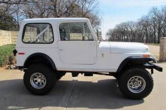 Cj-7, restored, v-8, automatic, cold a/c, hard top, power disc brakes, sharp!