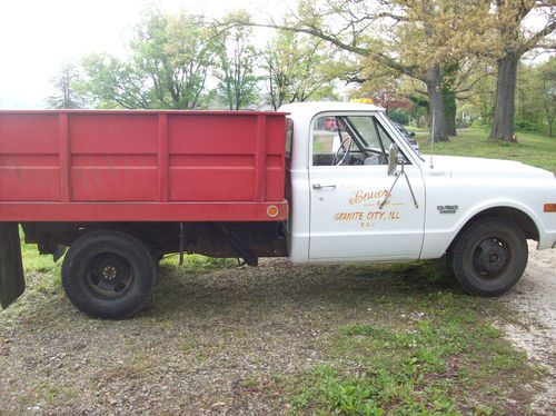 1969 chevrolet c 30 dump truck, grain truck farm truck