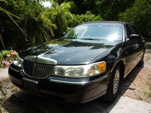 2000 lincoln town car cartier l