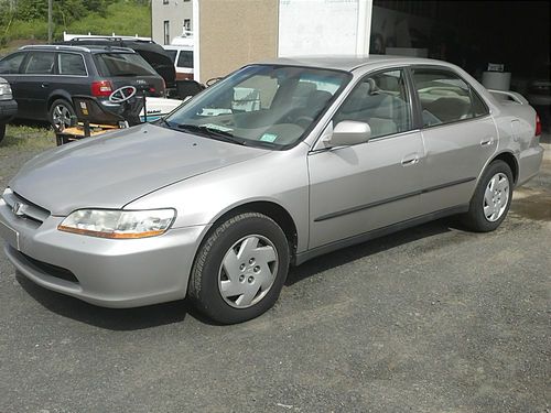 1999 honda accord lx sedan 4-door 3.0l