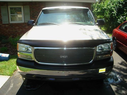 2000 gmc sierra 1500 4x4 8' bed 1 owner vgc many new parts 95700 orig miles