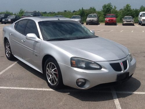 2005 pontiac grand prix gtp sdn lthr roof