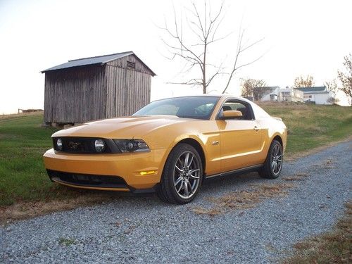 2011 mustang gt 5.0 coyote, rare yellow blaze, brembo pkg, leather, backup cam