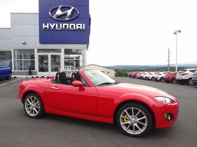 Hardtop convertible manual transmission clean carfax low miles we finance!!