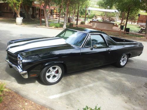 Completely redone 1970 el camino, blown small block, new 5 spd, fresh paint