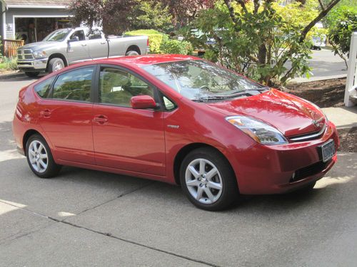 Excellent 2007 toyota prius touring model with options pkg 3