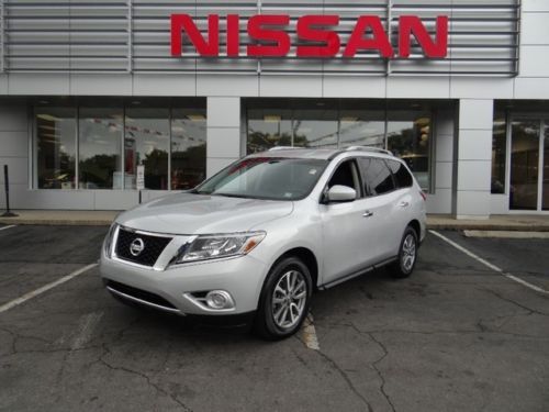 Nissan pathfinder sv 6 cyl auto awd certified low miles leather
