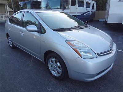 2007 prius hybrid~1 florida owner~camera~runs and looks great~50 mpg~warranty
