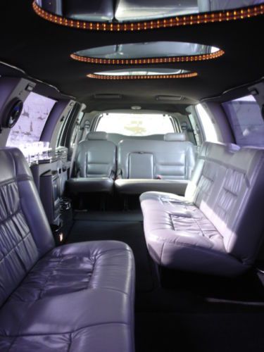 1999 lincoln navigator suv limousine by great lakes