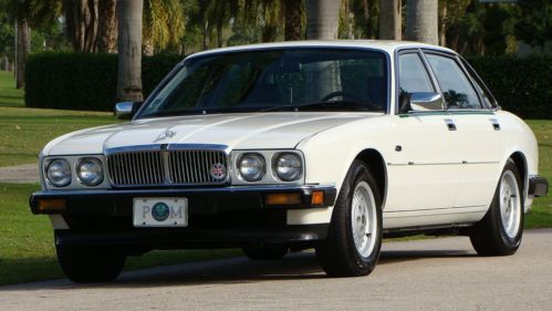 1990 jaguar xj6 vanden plas series with just 58,000 miles selling no reserve set