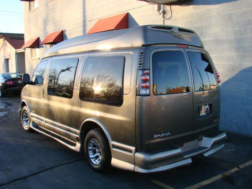 Buy Used 2002 Gmc Savana Southern Comfort Ultimate Hi Top