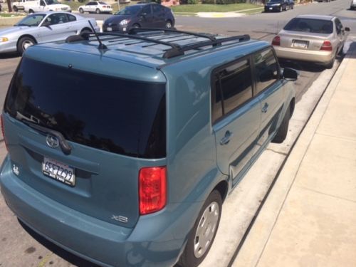 2008 scion xb 5 speed, manual transmission and blue ox towplate installed
