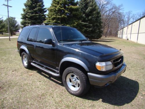 Make an offer!! 2000 ford explorer sport sport utility 2-door 4.0l black