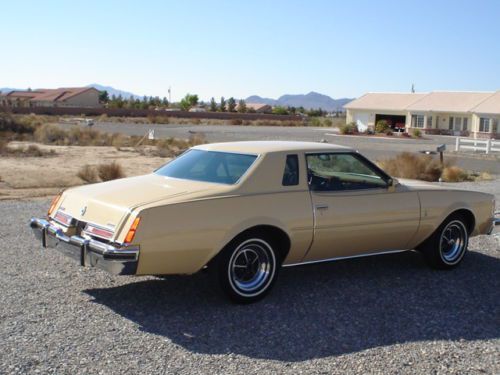1977 buick regal base coupe 2-door 5.7l