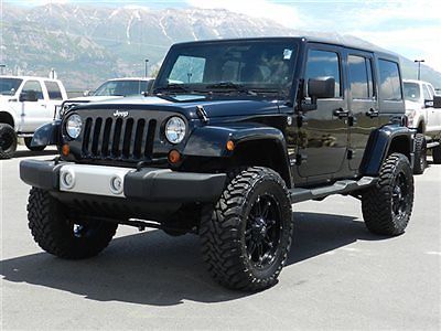Jeep wrangler unlimited 4x4 hard top custom new lift wheels tires auto tow 4door