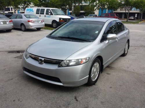 2008 honda civic, hybrid, clean title, 2 owners, silver, new tires, all original
