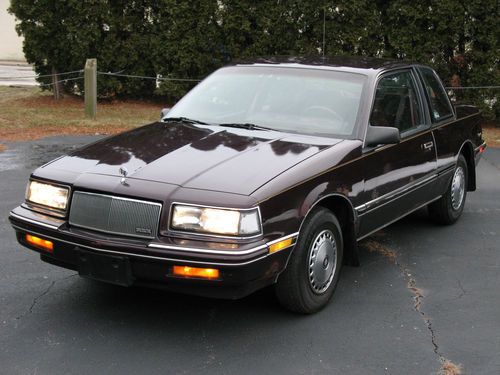1990 buick skylark base coupe 2-door 2.5l
