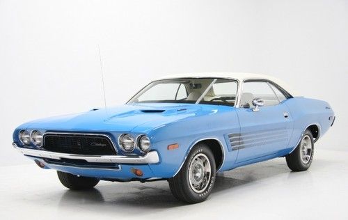 1973 dodge challenger super blue 4 speed manual 340 / 4bbl