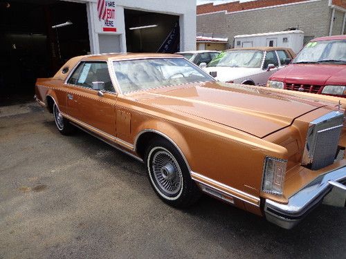 1978 lincoln mark v low low miles excellent condition