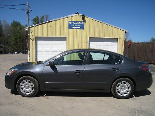 2012 nissan altima 2.5 s sedan salvage repairable title only 16,452 miles !!!