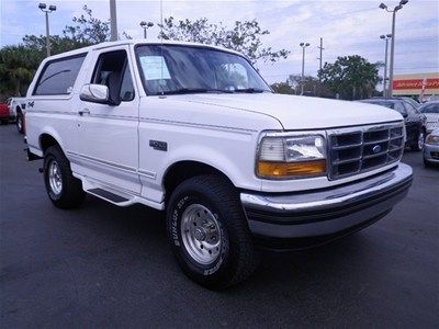1995 ford bronco white xlt 5.8l full size suv