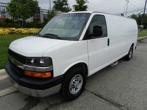 2008 chevy express 2500 extended commercial van w/ carpet cleaning equipment