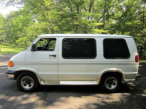 2003 dodge ram 1500 conversion van with no reserve
