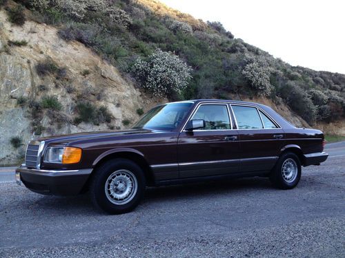 Only 29k documented miles!  stunning all-original california w126 s-class sedan!