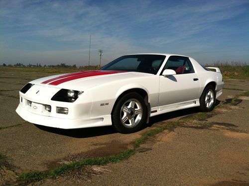 1992 z28 camaro 25th anniversary-heritage edition, accident free, garaged