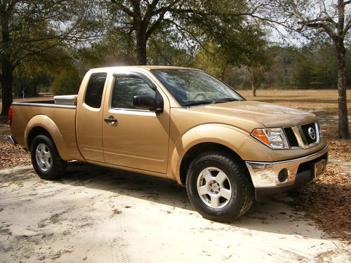 2005 nissan frontier truck