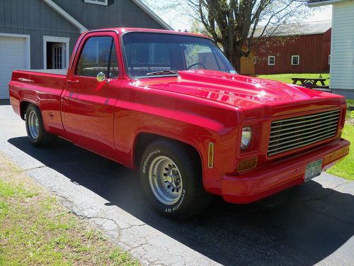 1974 chevy c-10 shortbed hot rod lowered corvette red super nice truck