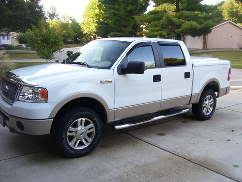 Immaculate 2007 ford f-150 crew cab 4x4 lariat