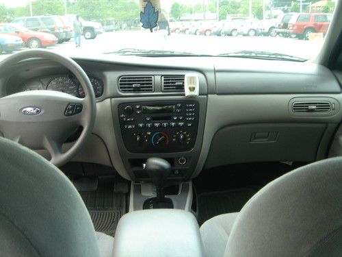 Find Used 2003 Ford Taurus Se Grey Grey Interior Great