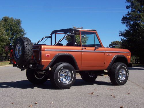Top quality 1970 ford bronco fully restored low mileage california 4wd show go!!