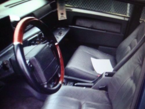 1992 volvo 940 gle sedan 4-door 2.3l